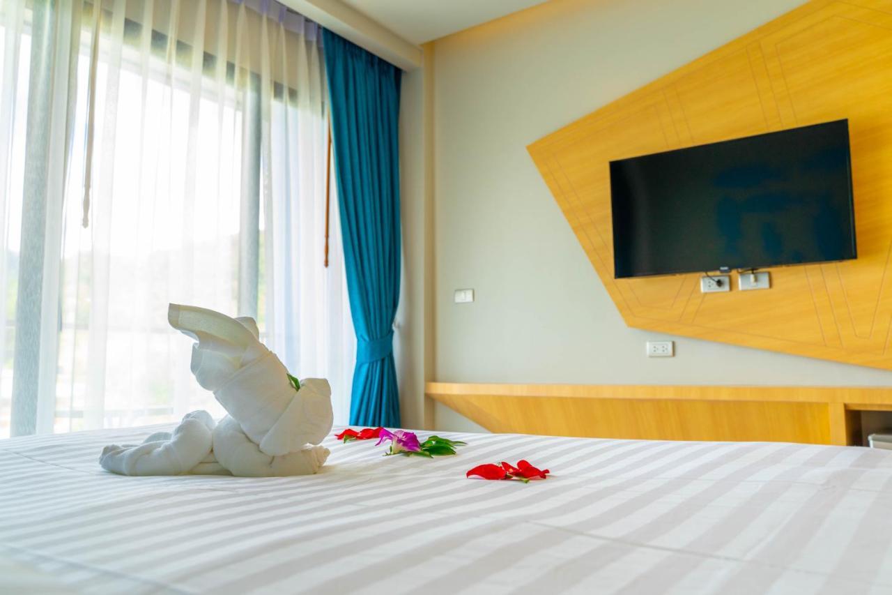 Golden Paradise Hotel - Sha Plus Karon Exterior photo